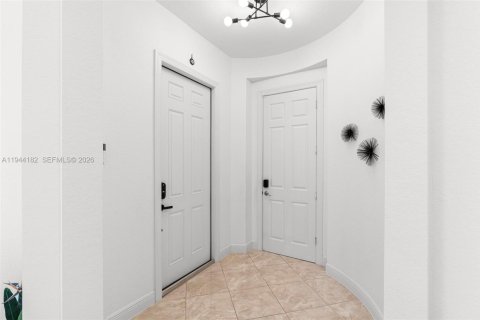 House in Parkland, Florida 5 bedrooms, 313.27 sq.m. № 2000903 - photo 4