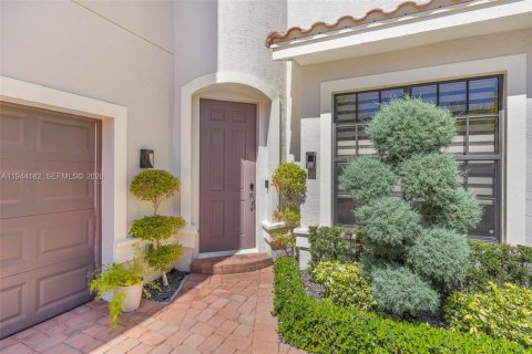 House in Parkland, Florida 5 bedrooms, 313.27 sq.m. № 2000903 - photo 3