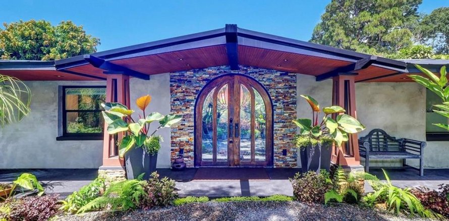 Casa en Saint Petersburg, Florida 2 dormitorios, 104.7 m2 № 1446566