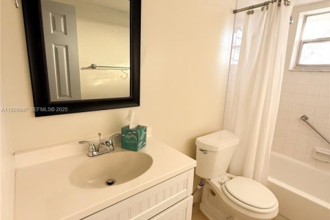 Copropriété à louer à Plantation, Floride: 2 chambres, 83.61 m2 № 1987330 - photo 10