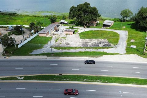 Commercial property in Auburndale, Florida 347.08 sq.m. № 2378161