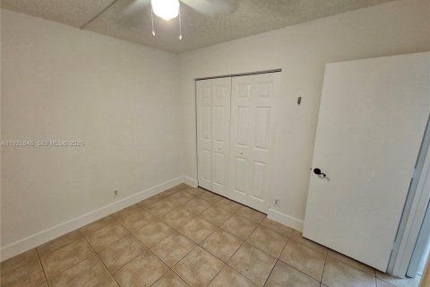 Copropriété à louer à Coral Springs, Floride: 2 chambres, 71.26 m2 № 1989654 - photo 15