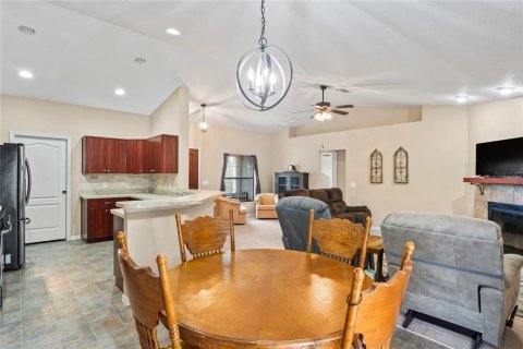 Casa en venta en Weeki Wachee, Florida, 3 dormitorios, 137.5 m2 № 1510711 - foto 18