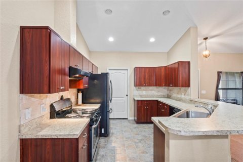 Casa en venta en Weeki Wachee, Florida, 3 dormitorios, 137.5 m2 № 1510711 - foto 15