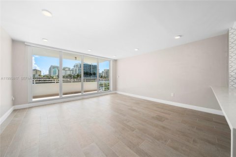 Купить кондоминиум в Форт-Лодердейл, Флорида 1 спальня, 78.97м2, № 2060263 - фото 8