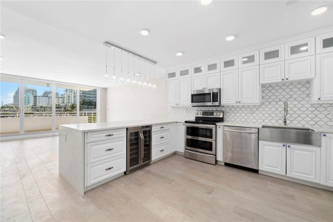 Купить кондоминиум в Форт-Лодердейл, Флорида 1 спальня, 78.97м2, № 2060263 - фото 4