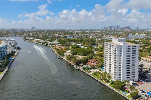 Купить кондоминиум в Форт-Лодердейл, Флорида 1 спальня, 78.97м2, № 2060263 - фото 20