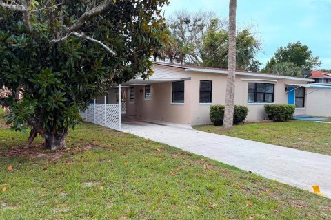 Villa ou maison à vendre à St. Lucie, Floride: 2 chambres, 107.58 m2 № 2077434 - photo 19