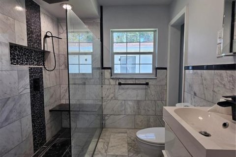 Casa en alquiler en Tampa, Florida, 3 dormitorios, 127.83 m2 № 1813708 - foto 10