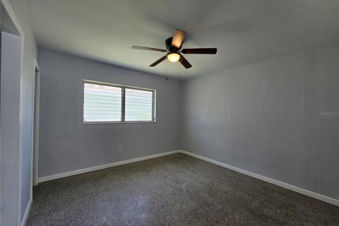 Casa en alquiler en Tampa, Florida, 3 dormitorios, 127.83 m2 № 1813708 - foto 11