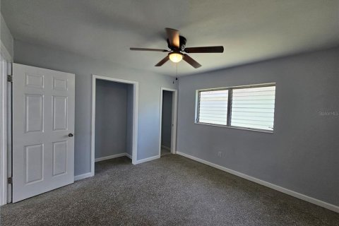 Casa en alquiler en Tampa, Florida, 3 dormitorios, 127.83 m2 № 1813708 - foto 12
