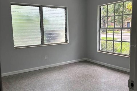 Casa en alquiler en Tampa, Florida, 3 dormitorios, 127.83 m2 № 1813708 - foto 5