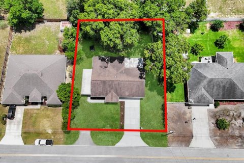 House in Summerfield, Florida 3 bedrooms, 105.91 sq.m. № 2095083 - photo 28