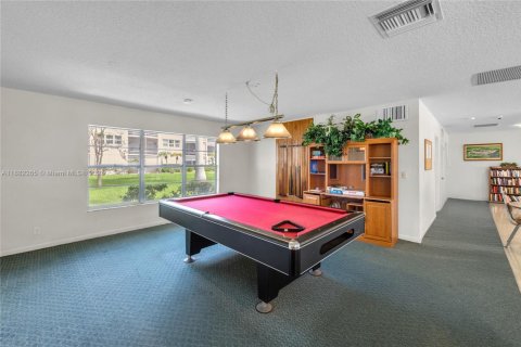 Condo in Deerfield Beach, Florida, 2 bedrooms  № 1930926 - photo 4