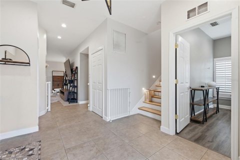 Villa ou maison à vendre à Saint Petersburg, Floride: 5 chambres, 269.79 m2 № 2330306 - photo 5