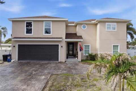 Villa ou maison à vendre à Saint Petersburg, Floride: 5 chambres, 269.79 m2 № 2330306 - photo 2