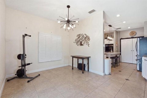 Villa ou maison à vendre à Saint Petersburg, Floride: 5 chambres, 269.79 m2 № 2330306 - photo 12