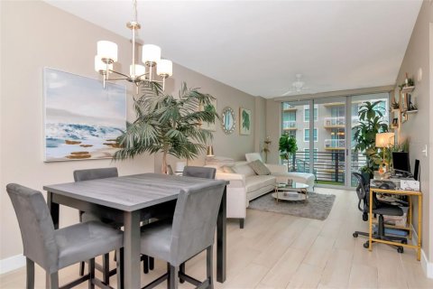 Copropriété à louer à Tampa, Floride: 2 chambres, 97.55 m2 № 2431241 - photo 8