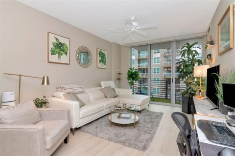 Copropriété à louer à Tampa, Floride: 2 chambres, 97.55 m2 № 2431241 - photo 9