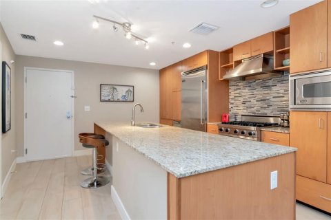 Copropriété à louer à Tampa, Floride: 2 chambres, 97.55 m2 № 2431241 - photo 6