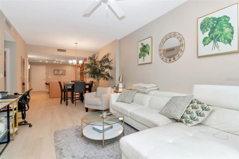 Copropriété à louer à Tampa, Floride: 2 chambres, 97.55 m2 № 2431241 - photo 13