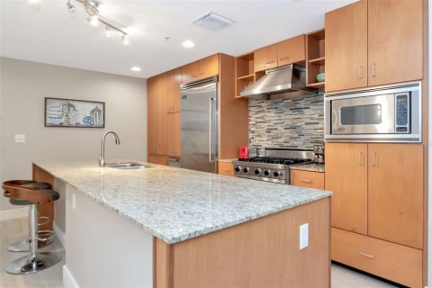 Copropriété à louer à Tampa, Floride: 2 chambres, 97.55 m2 № 2431241 - photo 7