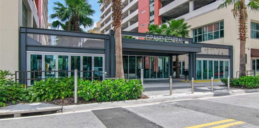 Condo à Tampa, Floride, 2 chambres № 2431241
