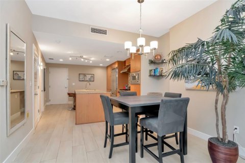 Copropriété à louer à Tampa, Floride: 2 chambres, 97.55 m2 № 2431241 - photo 14