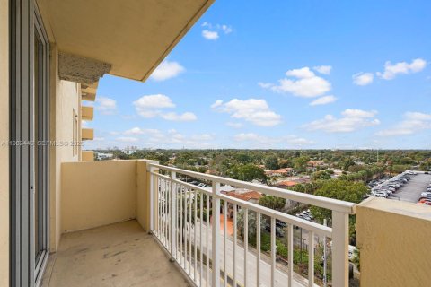 Condominio en alquiler en Miami, Florida, 2 dormitorios, 92.53 m2 № 2049359 - foto 6