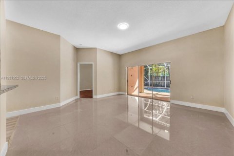 Снять в аренду виллу или дом в Пемброк-Пайнс, Флорида 4 спальни, 201.78м2, № 1990460 - фото 20