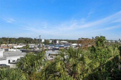 Adosado en venta en Tarpon Springs, Florida, 3 dormitorios, 206.71 m2 № 1446967 - foto 28