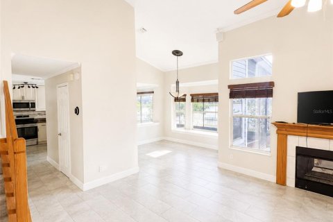 Casa en alquiler en Tampa, Florida, 3 dormitorios, 143.91 m2 № 2122351 - foto 7