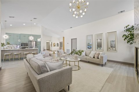 Villa ou maison à vendre à Tampa, Floride: 4 chambres, 278.52 m2 № 1778688 - photo 14