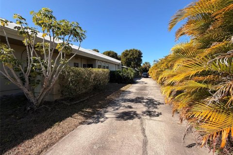 Immobilier commercial à vendre à Fort Myers, Floride: 613.53 m2 № 2118285 - photo 25