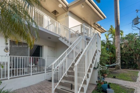 Copropriété à vendre à Bay Harbor Islands, Floride: 2 chambres, 96.25 m2 № 2032052 - photo 22