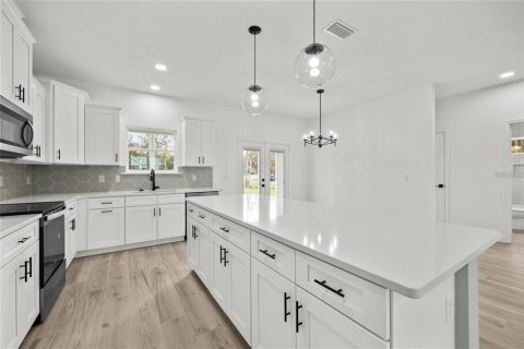 Casa en alquiler en Bronson, Florida, 3 dormitorios, 148.55 m2 № 1919298 - foto 6