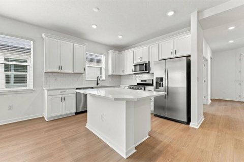 Duplex in Parrish, Florida 2 bedrooms, 146.69 sq.m. № 2115580 - photo 4