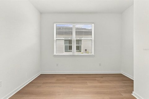 Duplex in Parrish, Florida 2 bedrooms, 146.69 sq.m. № 2115580 - photo 13