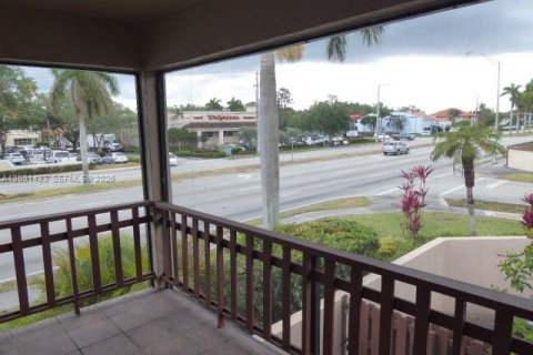 Condo in Miami, Florida, 2 bedrooms  № 2068350