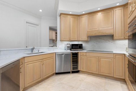 Купить виллу или дом в Палм-Бич, Флорида 3 комнаты, 378.48м2, № 2146373 - фото 15