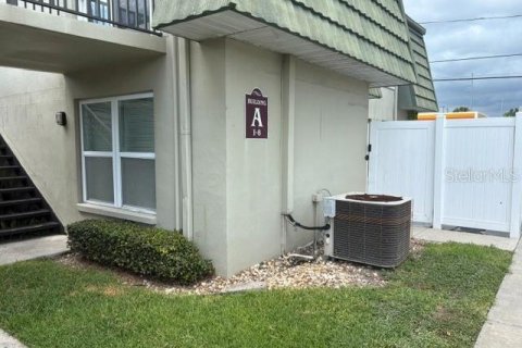 Condominio en alquiler en Clearwater, Florida, 2 dormitorios, 75.53 m2 № 1917938 - foto 1