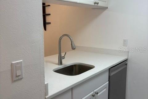 Condominio en alquiler en Clearwater, Florida, 2 dormitorios, 75.53 m2 № 1917938 - foto 5