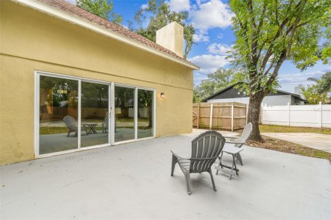 House in Tampa, Florida 3 bedrooms, 124.58 sq.m. № 1831342 - photo 17
