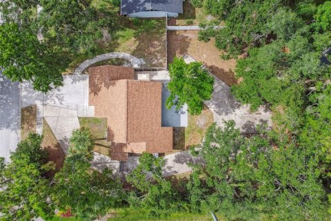 House in Tampa, Florida 3 bedrooms, 124.58 sq.m. № 1831342 - photo 21