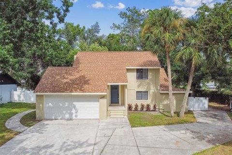 House in Tampa, Florida 3 bedrooms, 124.58 sq.m. № 1831342 - photo 23