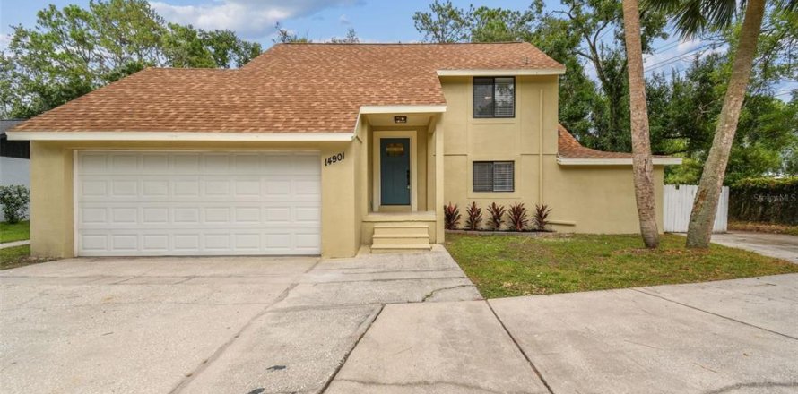 House in Tampa, Florida 3 bedrooms, 124.58 sq.m. № 1831342