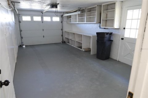 House in Hudson, Florida 3 bedrooms, 120.96 sq.m. № 1640541 - photo 14