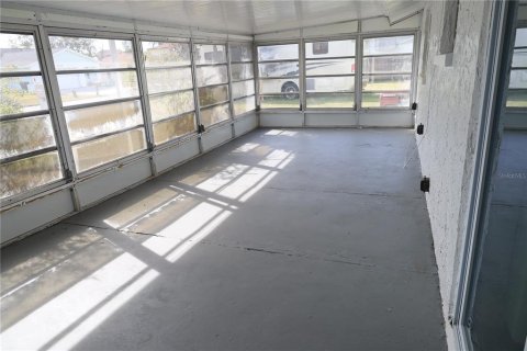 House in Hudson, Florida 3 bedrooms, 120.96 sq.m. № 1640541 - photo 12