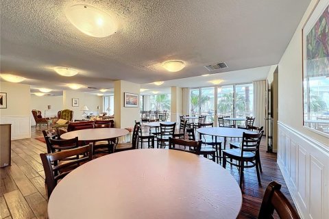 Condo in Clearwater, Florida, 2 bedrooms  № 1742824 - photo 25