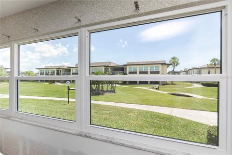 Copropriété à vendre à New Port Richey, Floride: 1 chambre, 67.63 m2 № 1787918 - photo 3